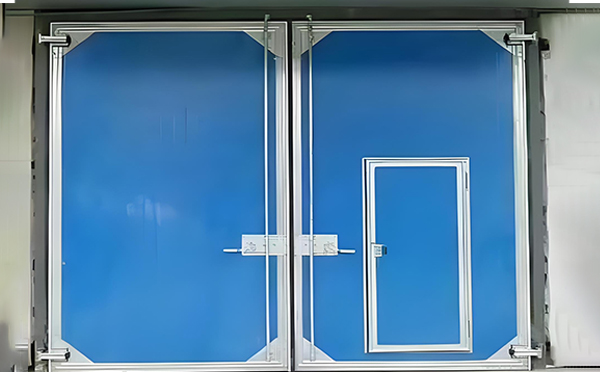 城西工业平开门