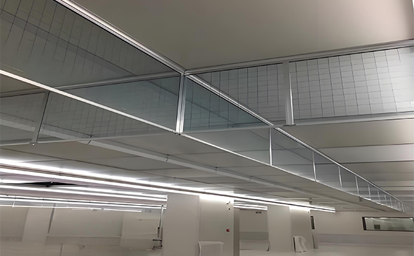 城西玻璃挡烟垂壁