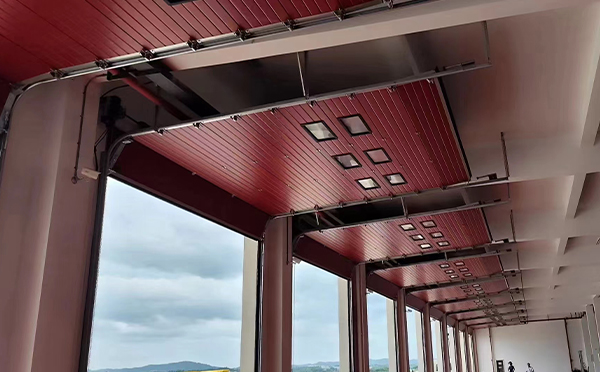 城西工业翻板门