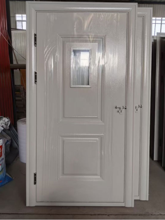 城西学校教室门